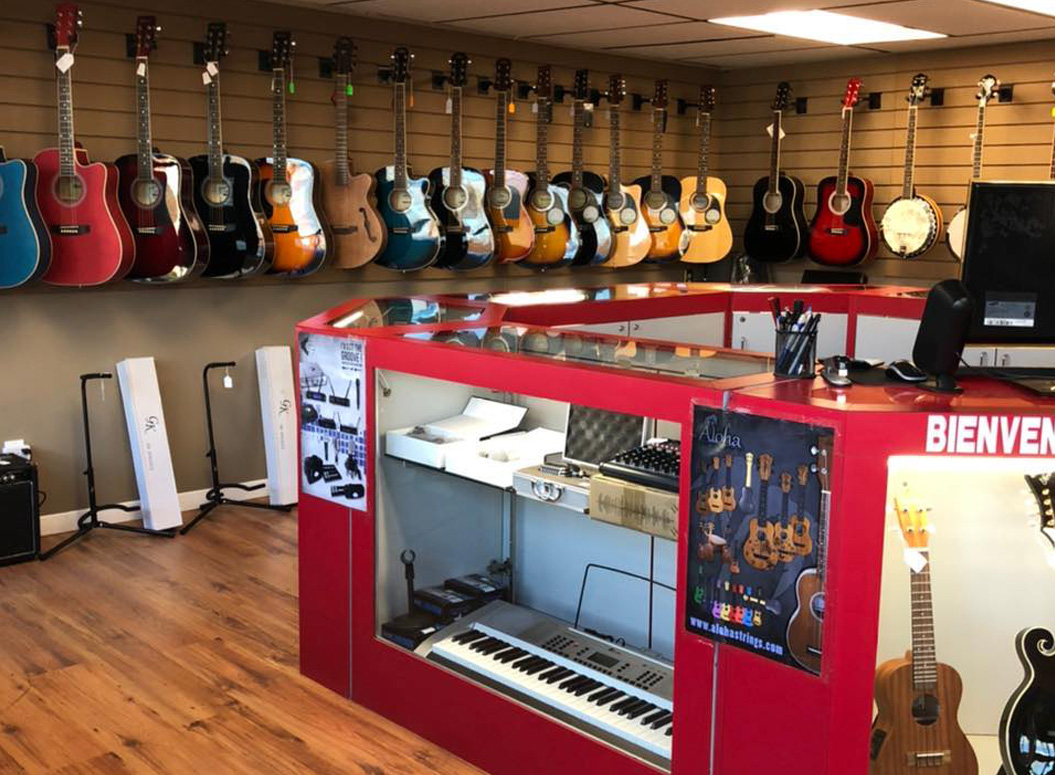 the guitar store kuchai lama